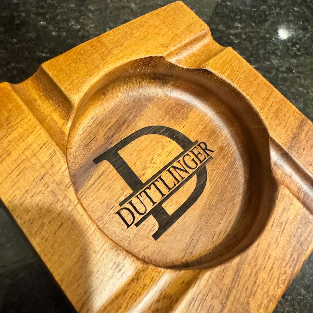 Custom Cigar Ash Tray