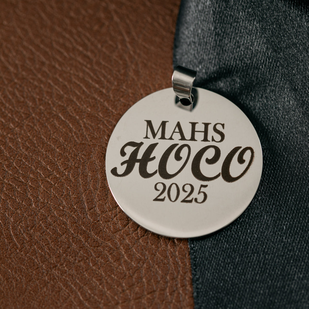 Add a heartfelt touch to any bouquet with a personalized flower charm. Perfect for dances, gifts, and special occasions. order yours today!
